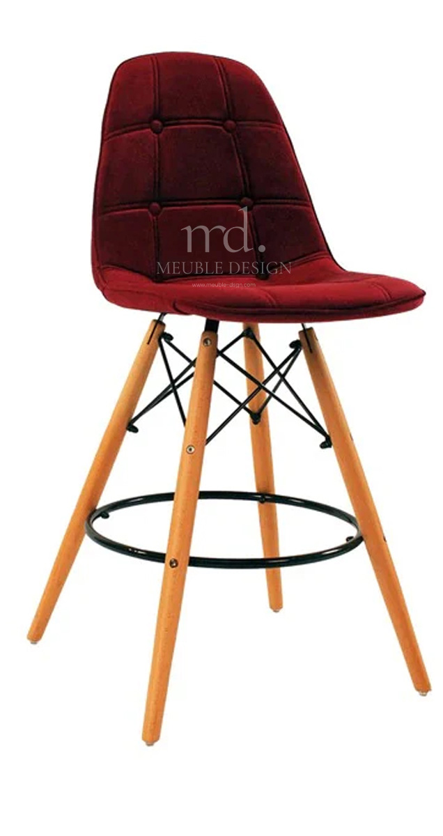 Chaise-haute-Pietement-en-hetre-avec-croisillons-en-acier