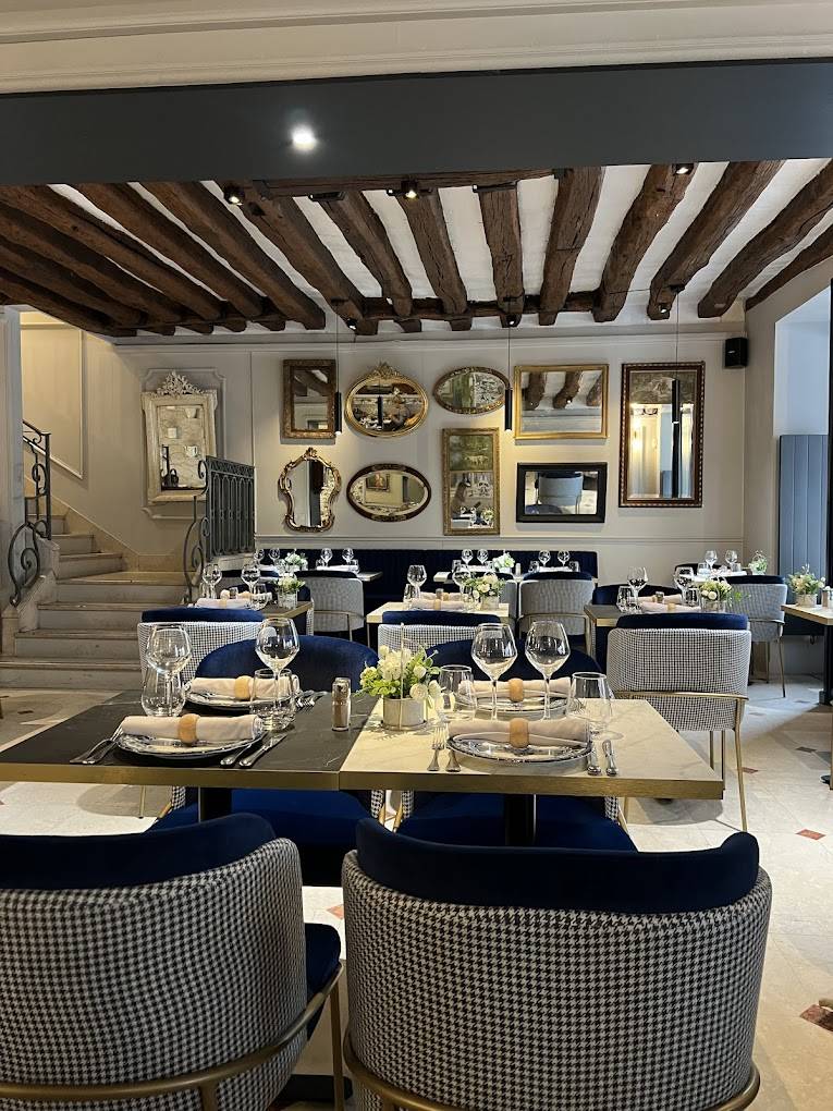 Aménagement du restaurant Chapeau à Versailles 2