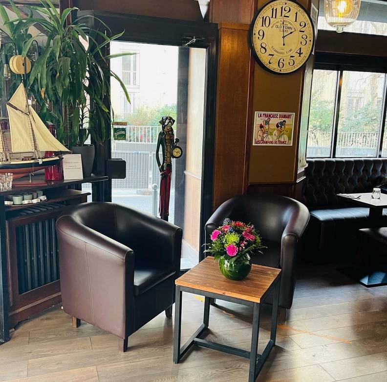 Aménagement du restaurant brasserie Le Barrault à Paris 13e 3